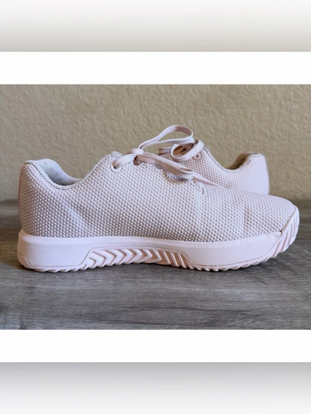 NOBULL Outwork Edge Shoes Light Pink Womens Size 8.5